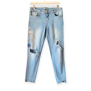 Zara Floral Embroidered Crop Jeans with Sequins blue size 6 Boho
